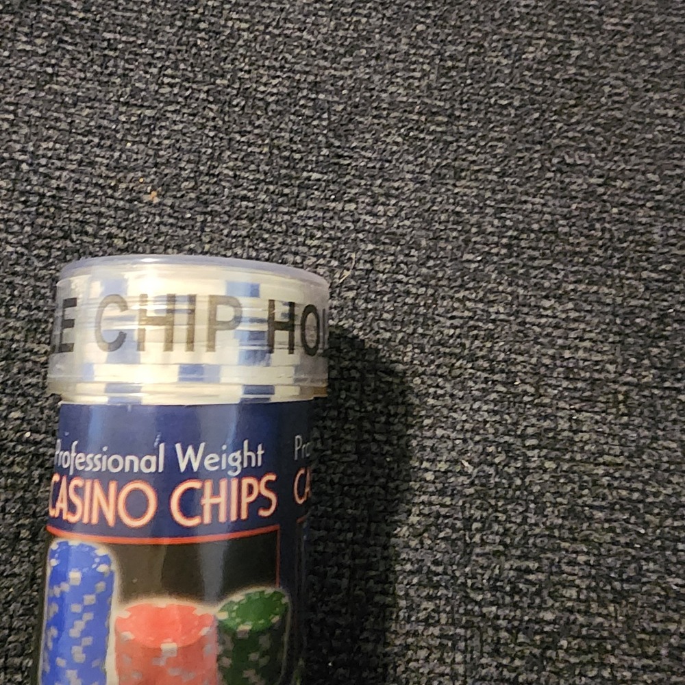 Casino Chips 11.5 Gram Professional Weight Poker Chips 50 Count White & Blue - Picture 5 of 7